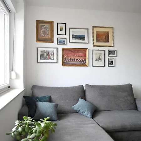 Eva's Apartman
