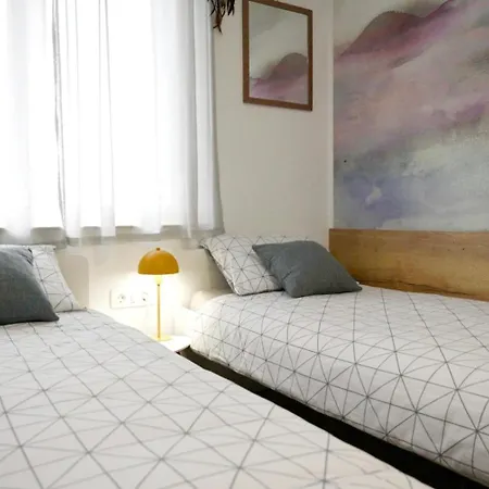 Eva's Apartment Split